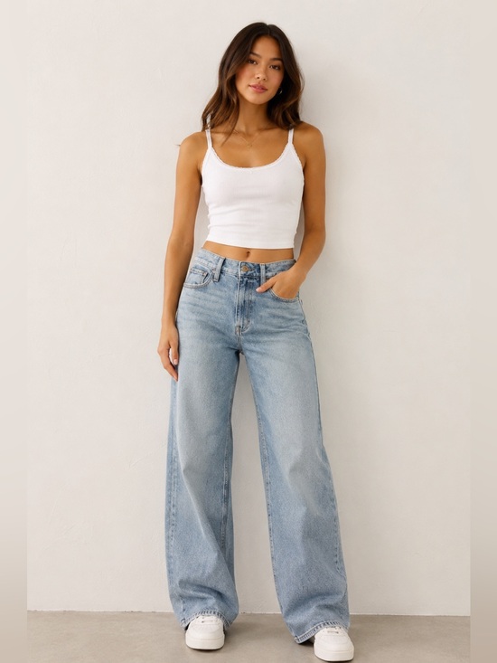 Hollister Denim - Hollister Ultra High-Rise Dad Jeans - Light Blue